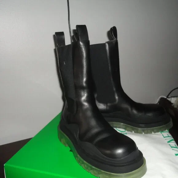 BOTTEGA VENETA LUG BOOT 39 Bottega Veneta Lug Chelsea boots/black